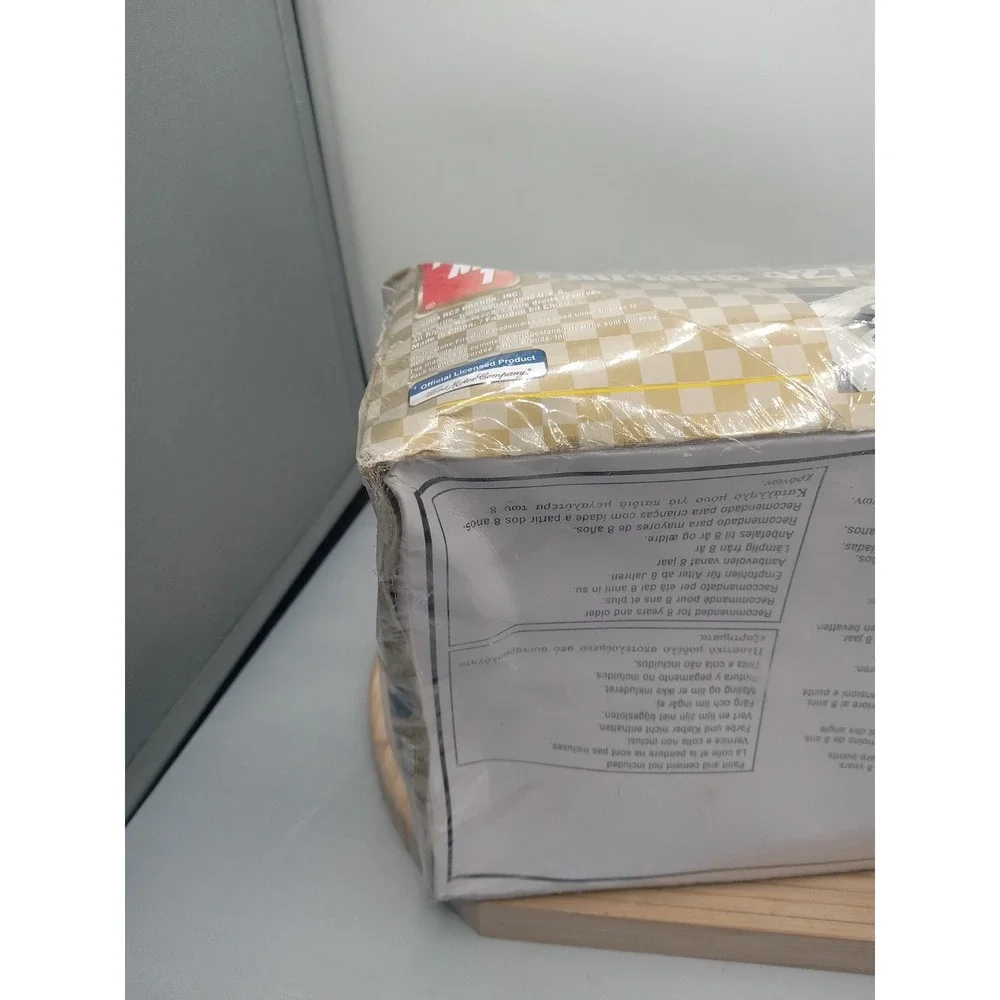 1/25 SCALE AMT  MODEL KIT 1966‎ FORD FAIRLANE 427 #38214 Smashed Box